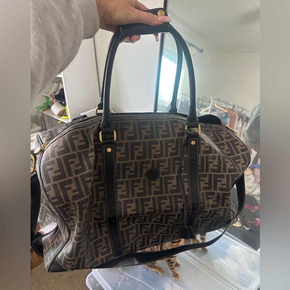 FENDI
medium FF duffle bag